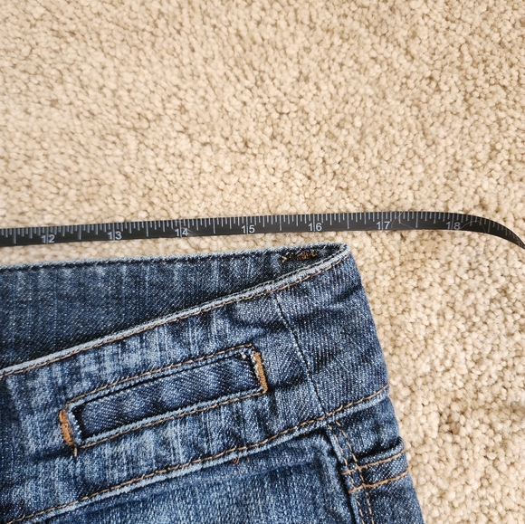 Womens/Juniors Blue Denim Bermuda Shorts size 13 - Picture 3 of 6